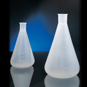 Measuring cylinders, flasks and beakers